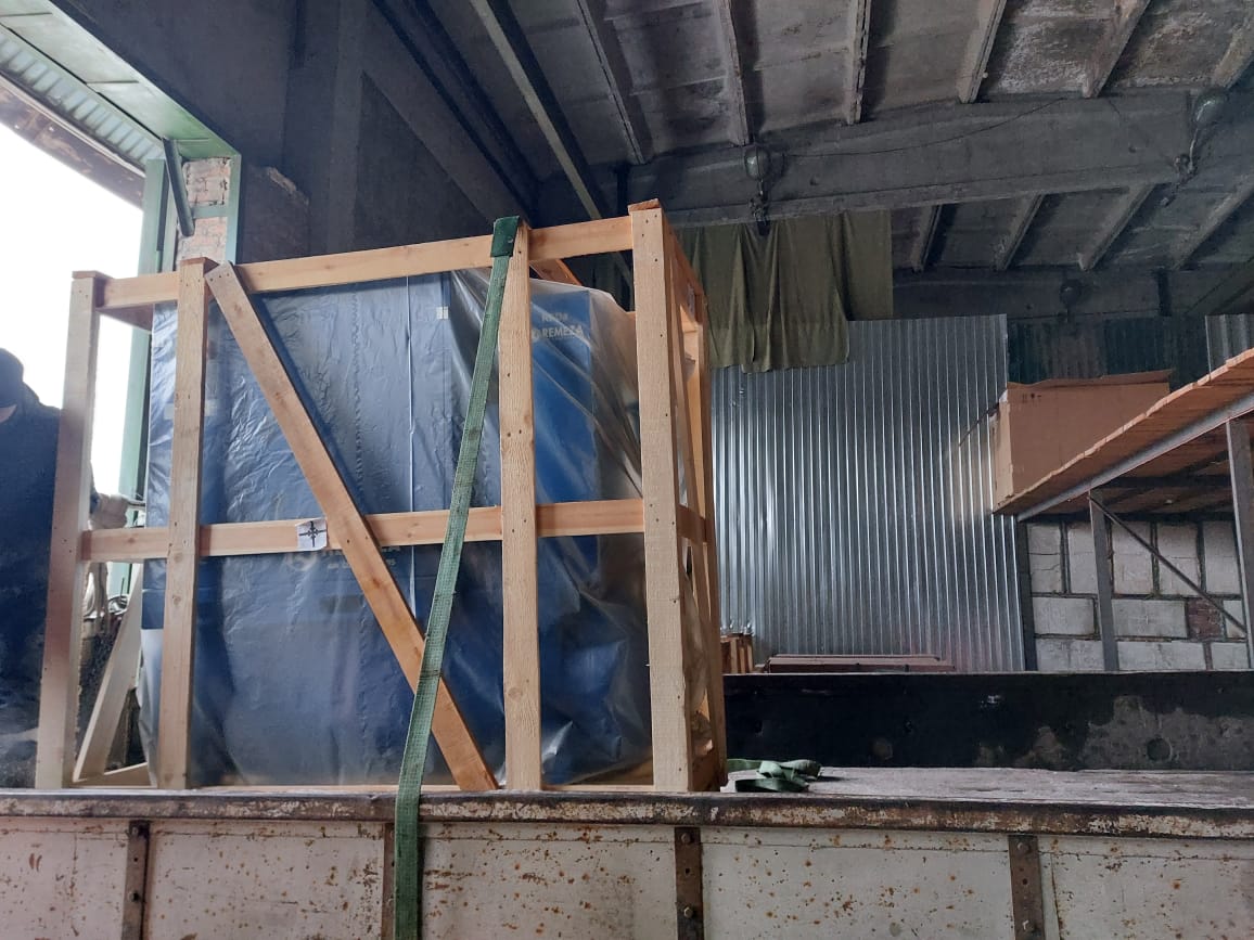 Отгрузка винтового компрессора Remeza ВК20Е-10-500Д в г. Новосибирск